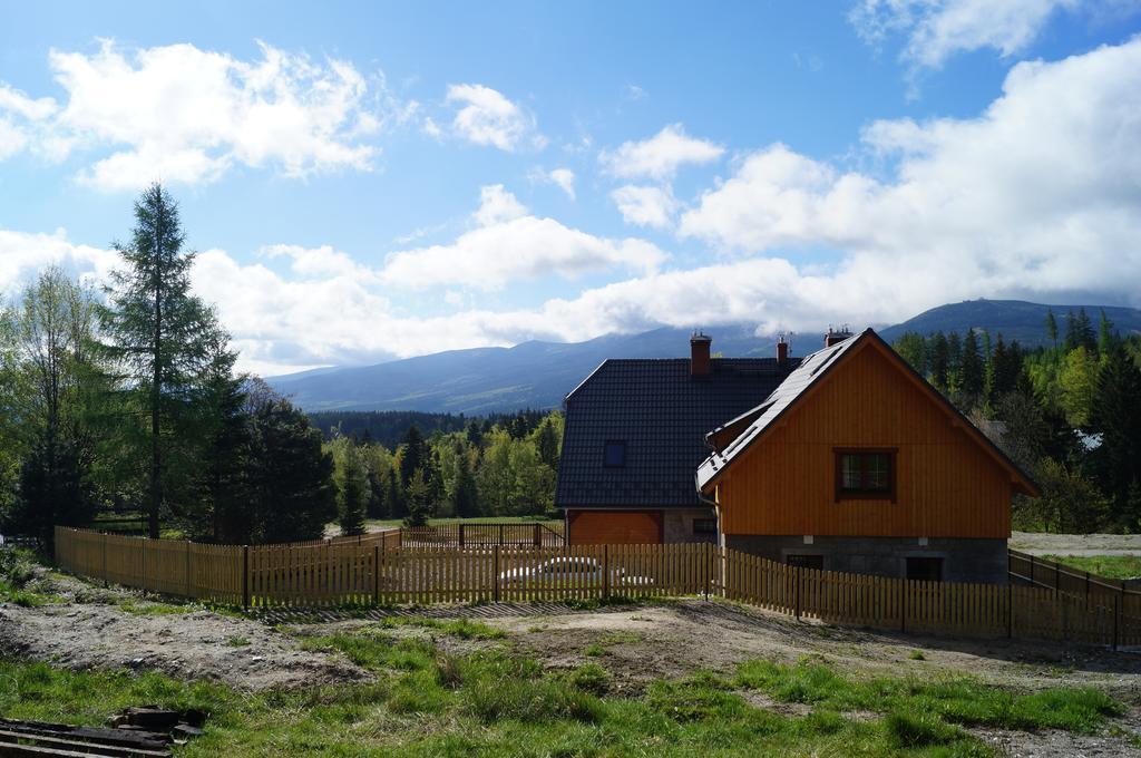 Misiowka Apartment ชกลาร์สกา ปอเรมบา ภายนอก รูปภาพ